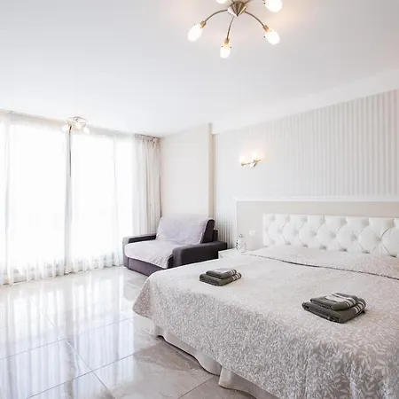 Americas De Lux 98m2 アパート Playa Feñabe