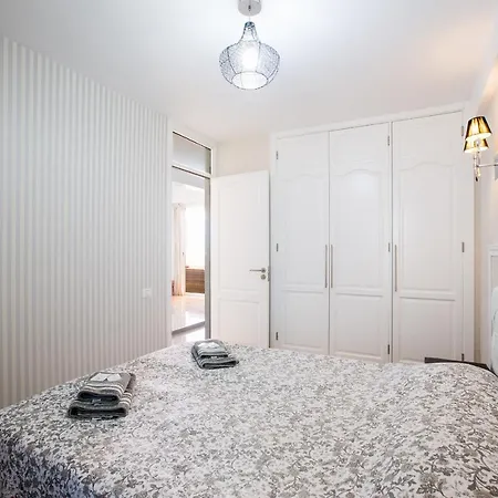 Americas De Lux 98m2