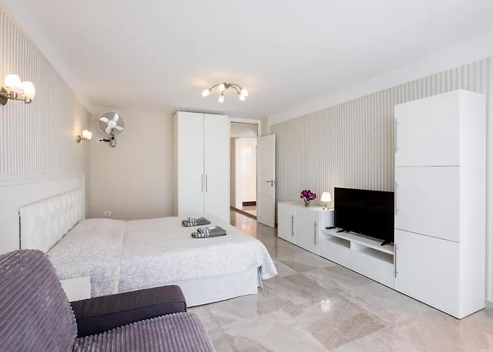 Americas De Lux 98m2 * Playa Feñabe